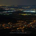 Nachtaufnahme vom Breitenstein, Schwäbische Alb auf das Albvorland