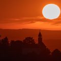 Sonnenuntergang mit Burg Teck, Schwäbische Alb