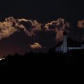 Mond hinter der Burg Teck